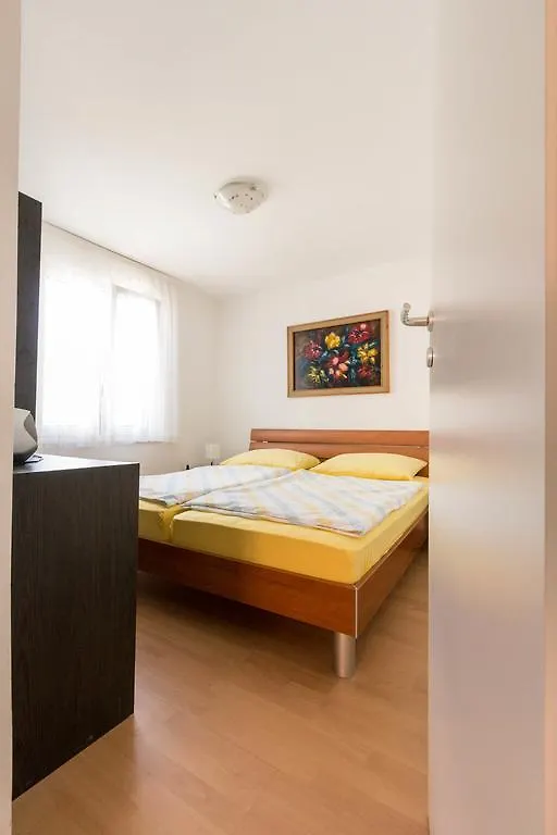 Apartment Katja Jadranovo