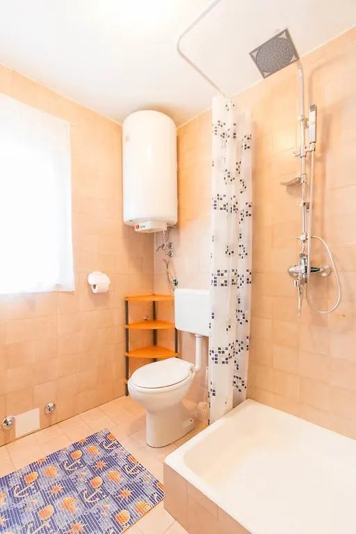 Apartment Katja Jadranovo