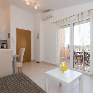Janja Apartament