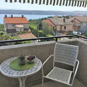 Ferguson Apartament